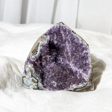 amethyst geode 02