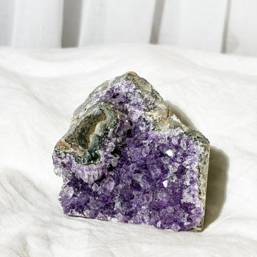 amethyst geode 09