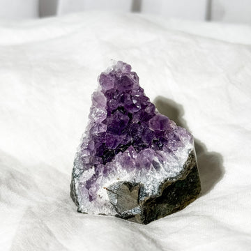 amethyst geode 12